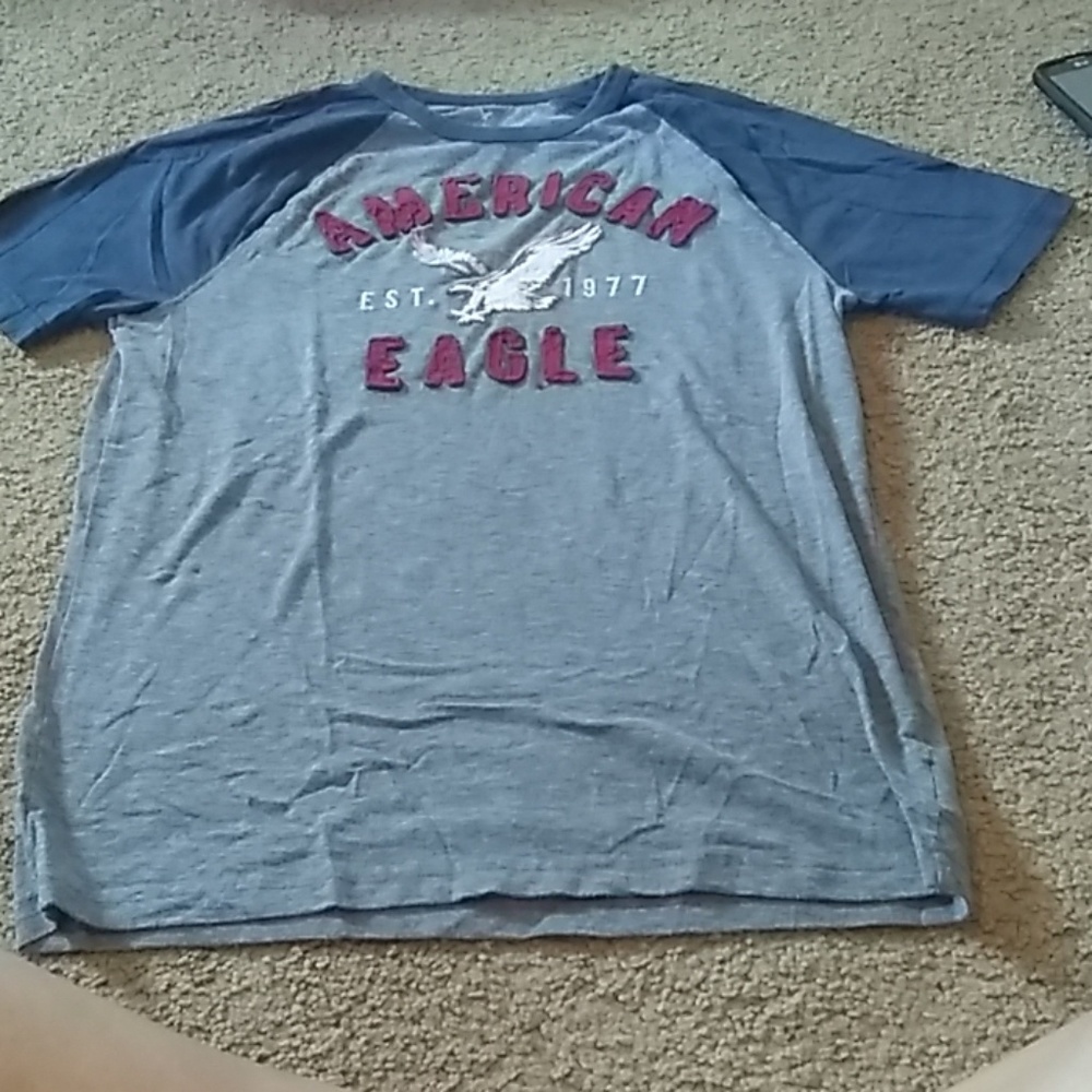 Men's AE tee